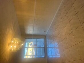 Building Photo - 2073 E Bond Dr