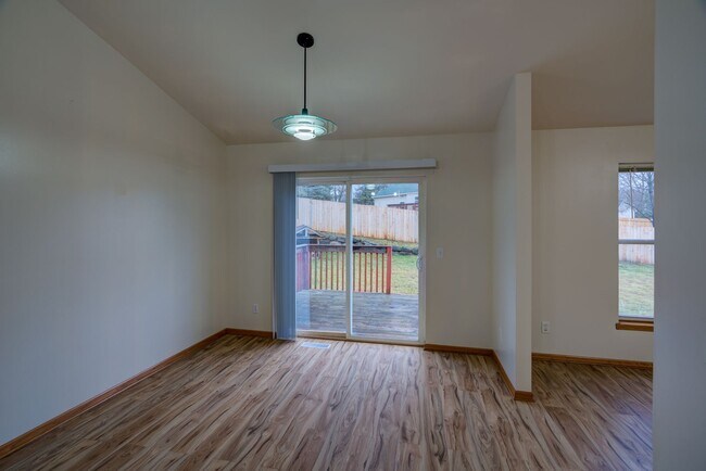 Building Photo - 1509 Bultman Rd