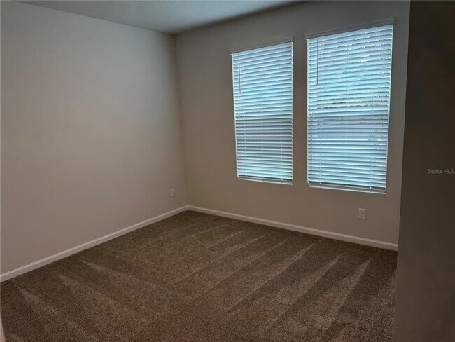 Foto del edificio - 9 Pier Ln