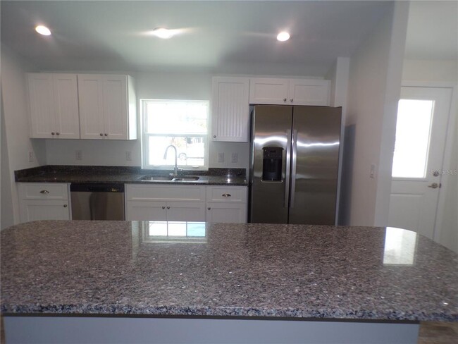 Foto del edificio - 2989 Pinetree St