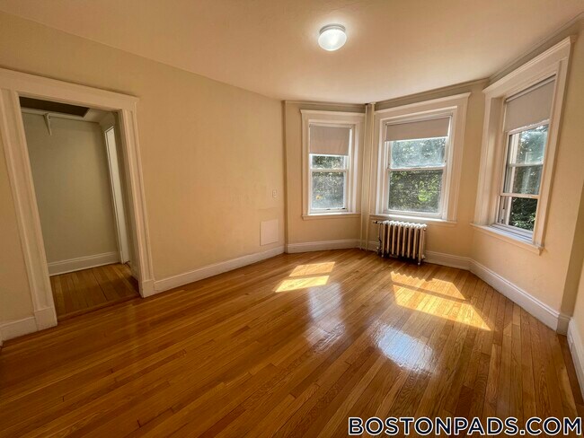 Foto del edificio - 1163 Boylston St