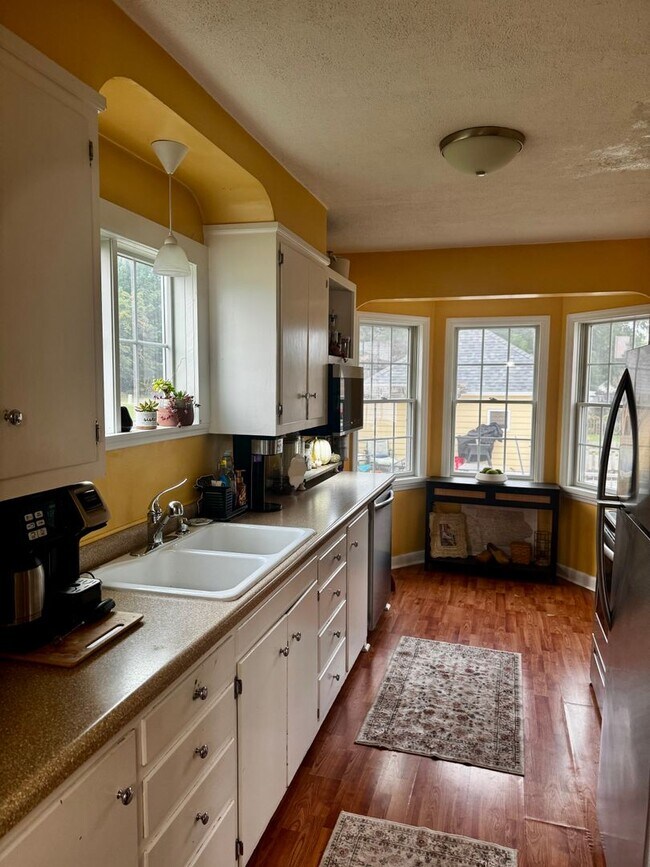 Foto del edificio - Adorable Home For Rent!