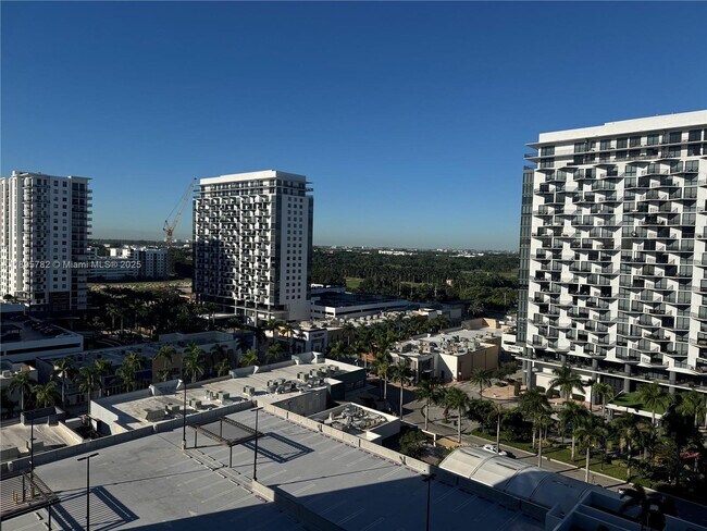 Building Photo - 5350 NW 84th Ave