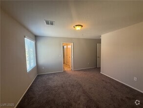 Building Photo - 6137 Scarlet Leaf St