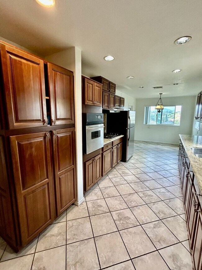 Foto del edificio - 4 Bedroom 3 bath Home In Rolando Village