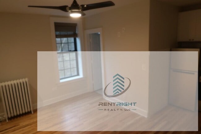 Foto del edificio - 4526 N Sheridan Rd