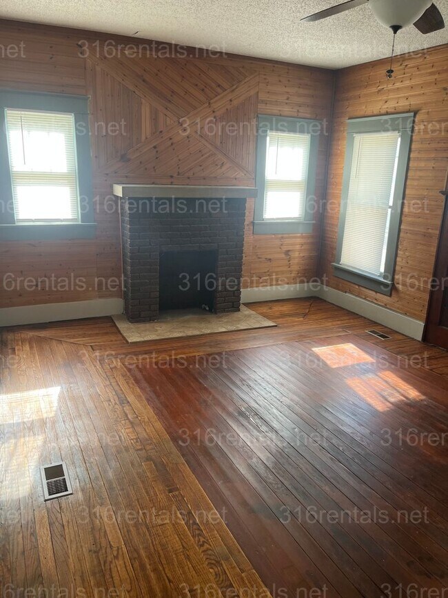 Foto del edificio - $1150 - 3 bed 1 bath - Single Family Home