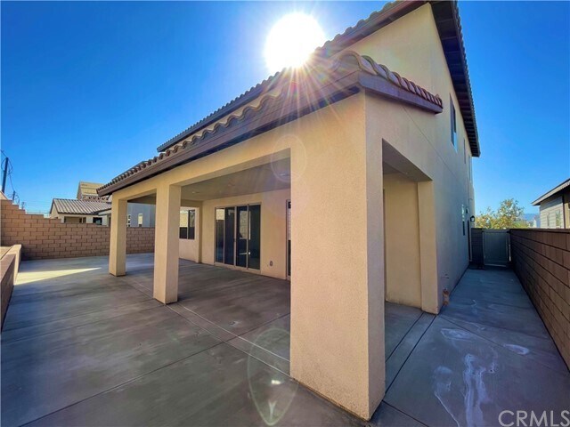 Building Photo - 2635 E Tatum Ln