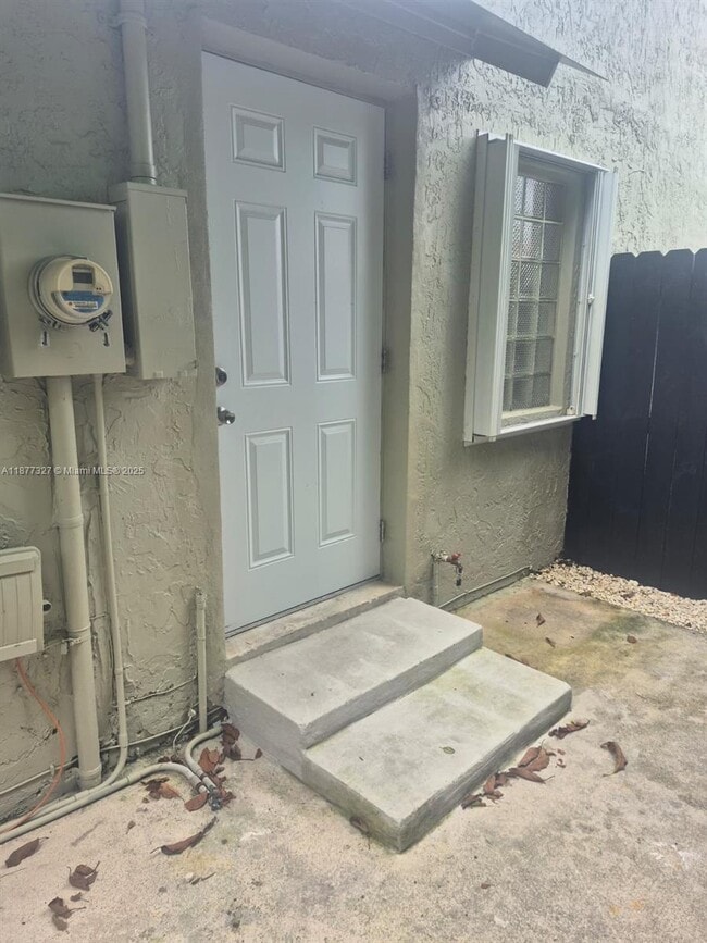 Foto del edificio - 9315 SW 172nd Terrace