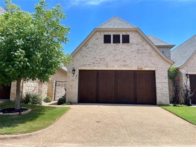 Primary Photo - 2406 Vineyard Dr