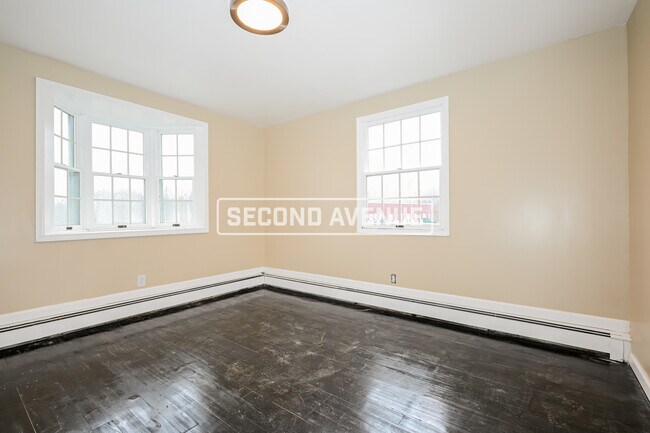 Foto del edificio - 633 Beatty Rd