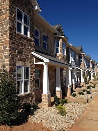 Primary Photo - 103 Portico Street