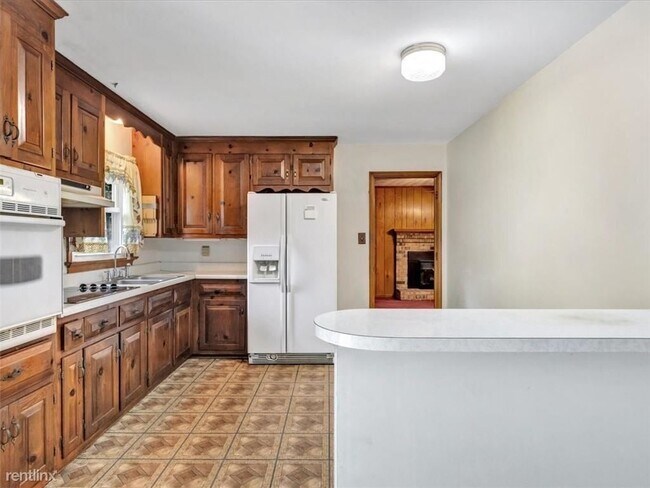 Building Photo - 3 br, 2 bath House - 5505 Qualla Rd