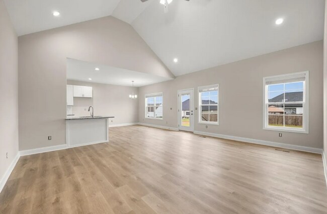 Foto del edificio - 1102 Andover Dr