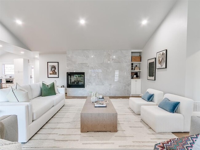 Building Photo - 2101 NW 60th St