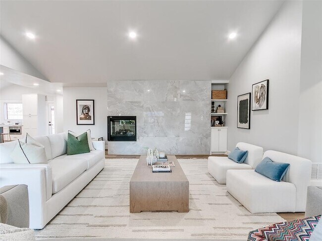 Foto del edificio - 2101 NW 60th St