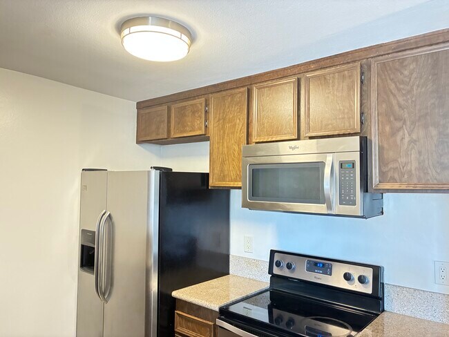 Foto del edificio - 6151 Rancho Mission Rd