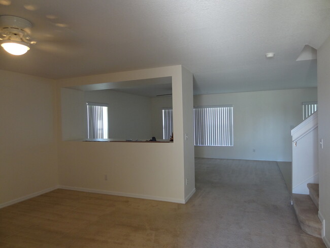 Foto del edificio - 3 Bedroom, 2.5 Bathroom Home with Bonus Lo...