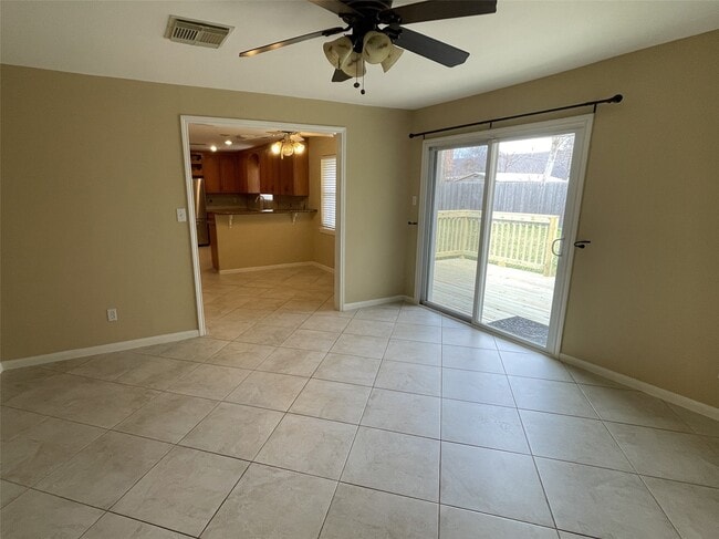 Foto del edificio - 1834 Locksford St