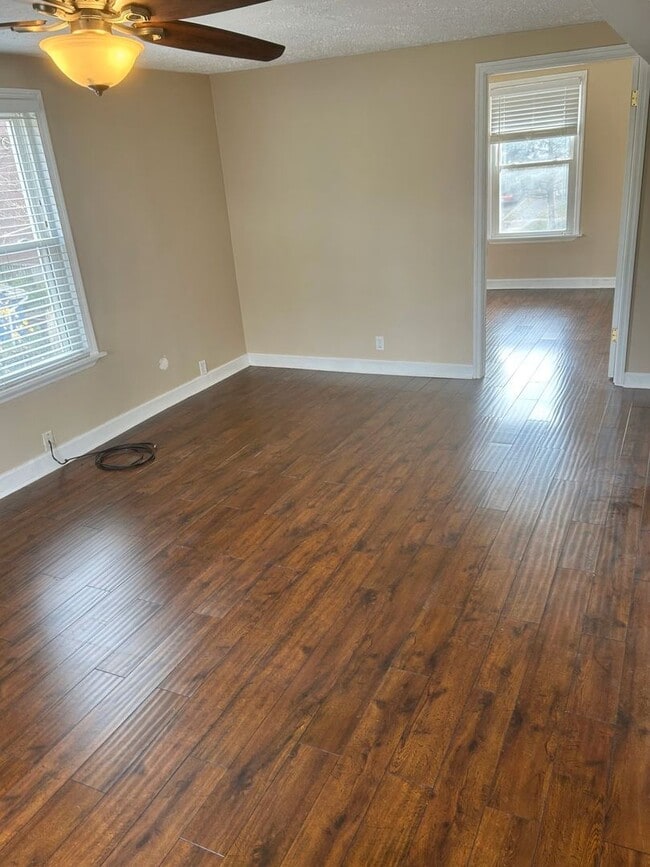 Photo - 1719 William Howard Taft Rd Apartment