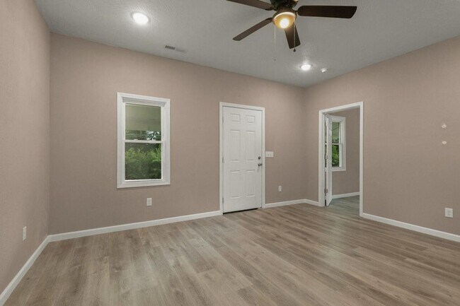 Foto del edificio - Cozy 2 Bedroom/1 Bath Home
