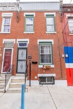 Building Photo - 1905 Waterloo St