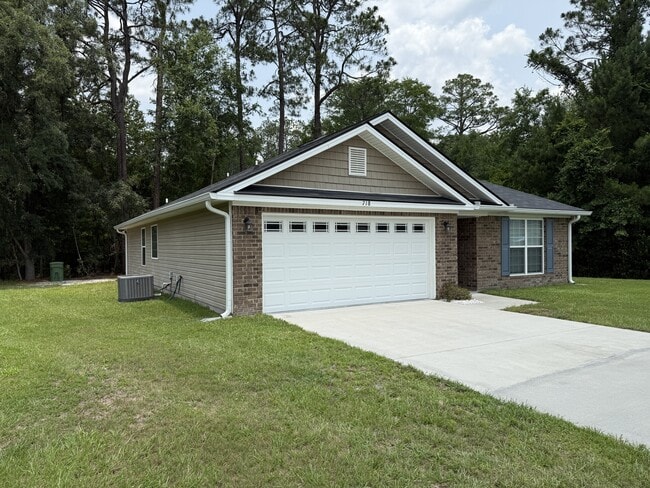 Building Photo - 718 Highgrove Ct