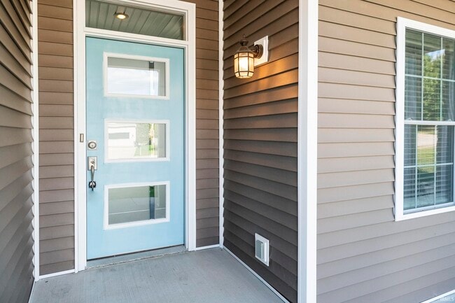 Building Photo - 4442 S Carberry Ct