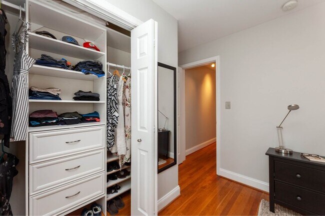 Primary bedroom closet - 718 Park Rd NW