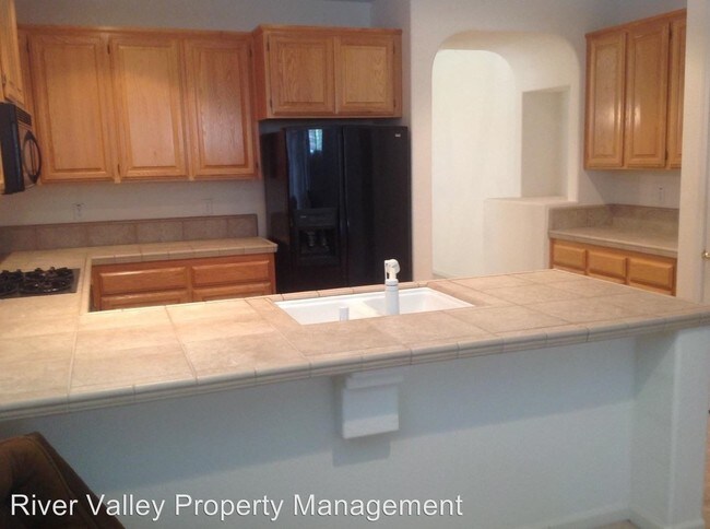 Building Photo - 4 br, 2 bath House - 5705 Overleaf Way