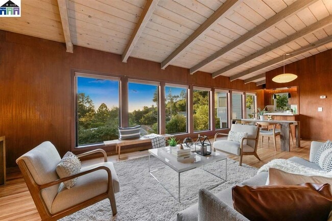 Living Room - 1427 Grizzly Peak Blvd