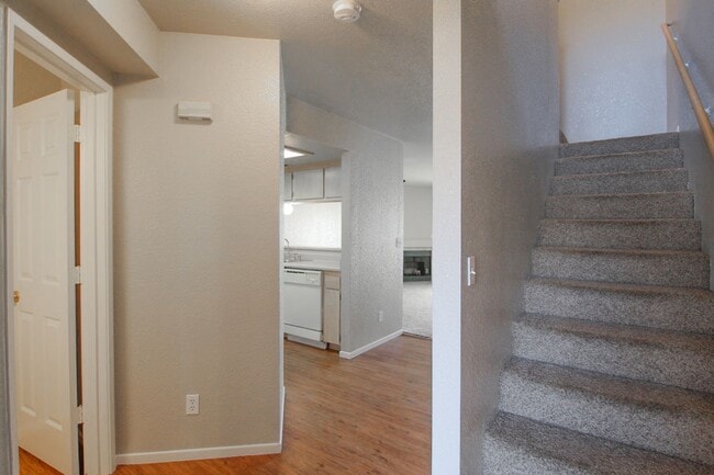 Building Photo - 1156 Weatherby Ct