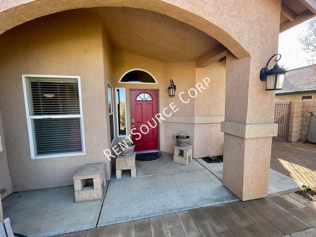Foto del edificio - 3242 Poplar St