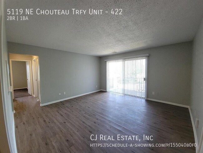 Building Photo - 5119 NE Chouteau Trafficway