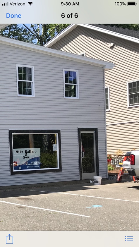 Apartment on 2nd floor - 415 River Rd