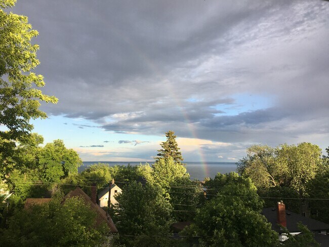 1826 E Superior St #2 vista desde la terraza - 1826 E Superior St