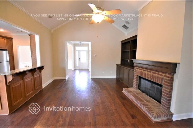 Foto del edificio - 9207 Golfview Cir