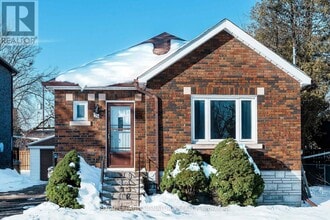 Building Photo - 56 Ash Crescent