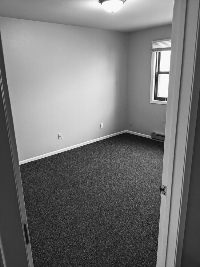 302 W GARFIELD ST Unit 306, Mount Horeb, WI 53572 302 W GARFIELD ST