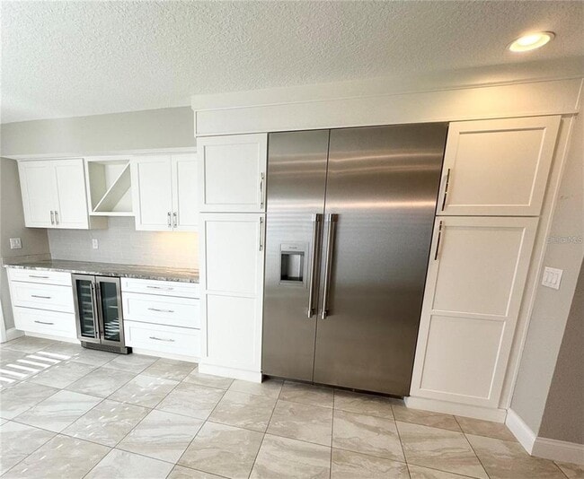 Building Photo - 140 Bridlewood Ln