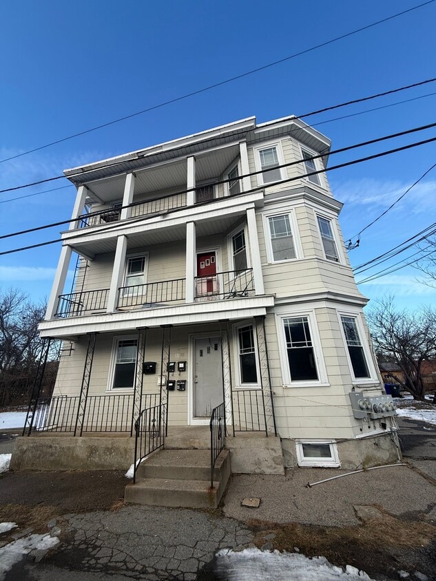 Photo - 11 Roosevelt St (North Providence, RI)