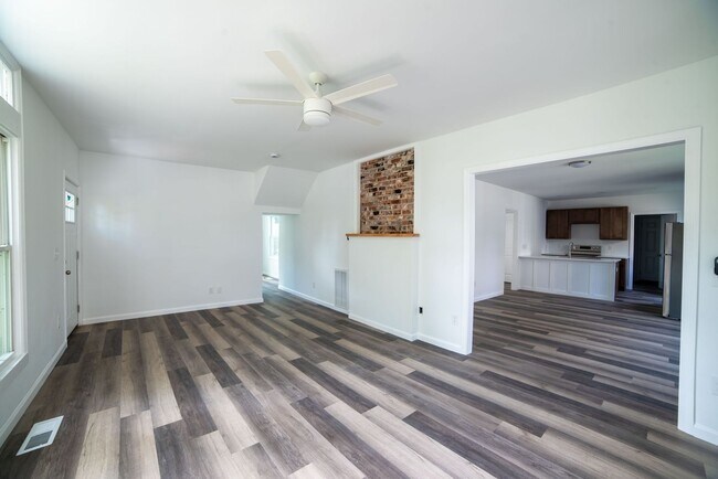 Foto del edificio - 107 N 13th St