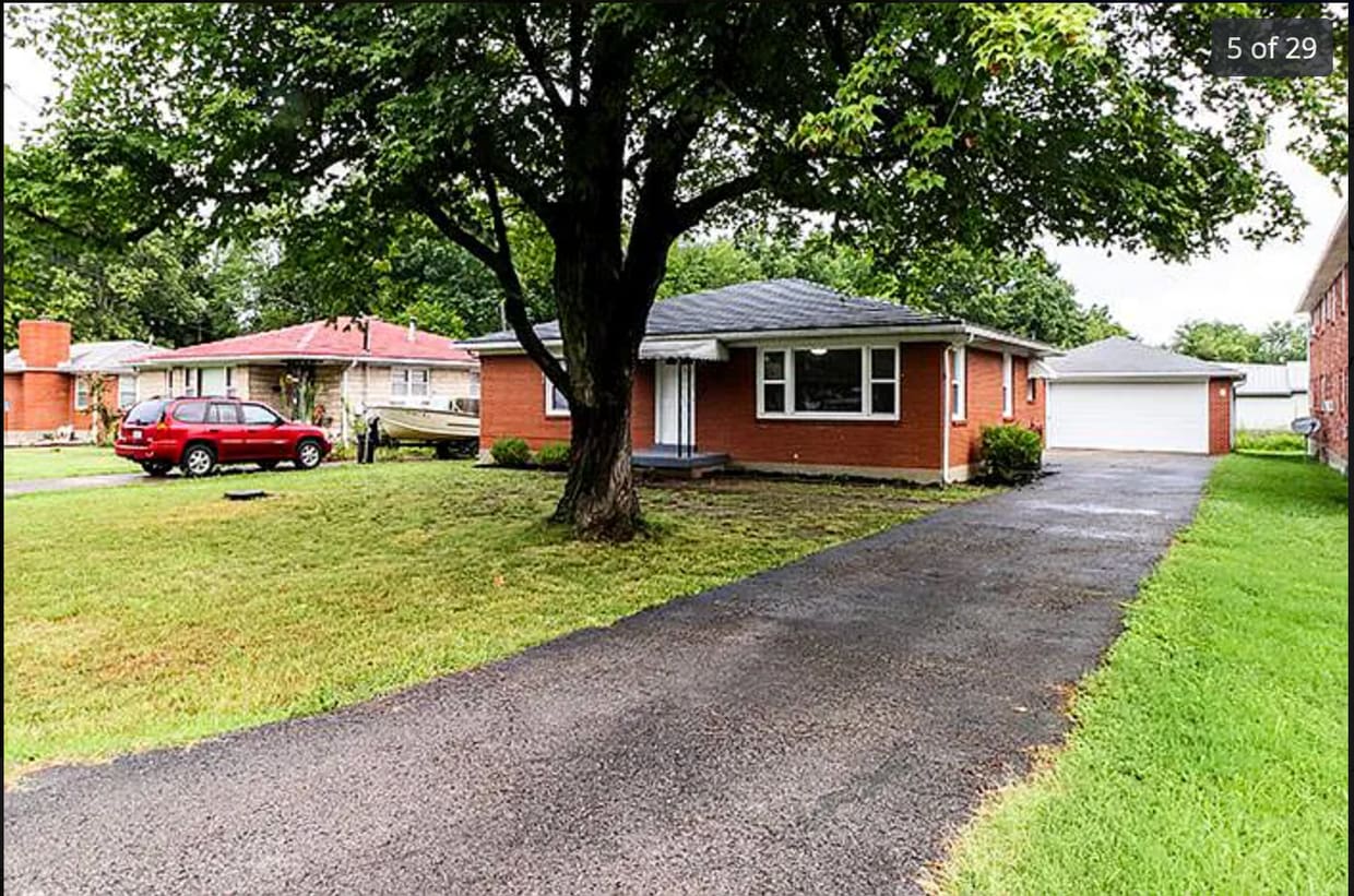 Primary Photo - 4801 Oak Park Dr