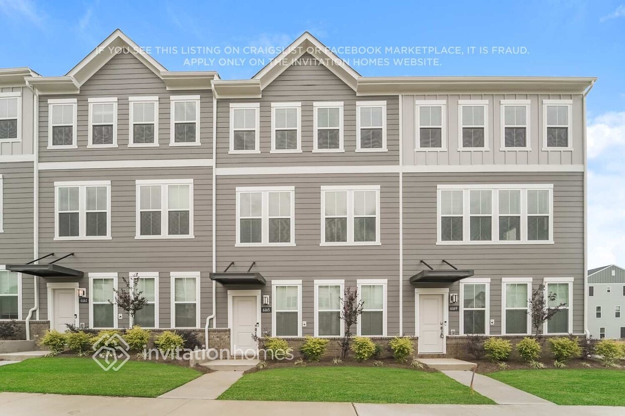 Foto principal - 6165 Prosperity Ridge Rd