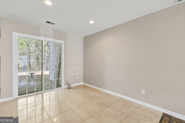 Building Photo - 6465 Arbor Gate Dr SW