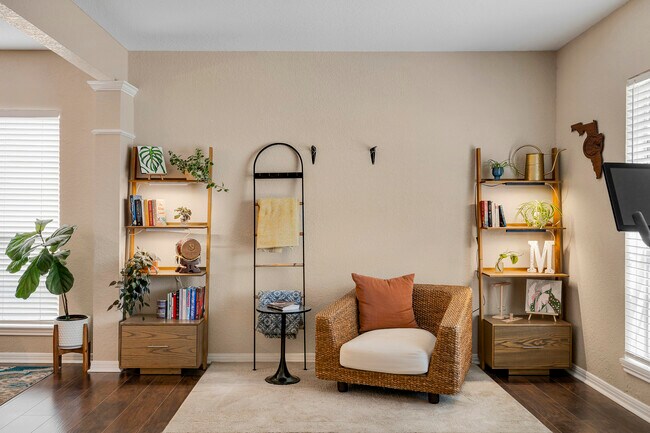 Foto del edificio - 10331 Mustang Rdg