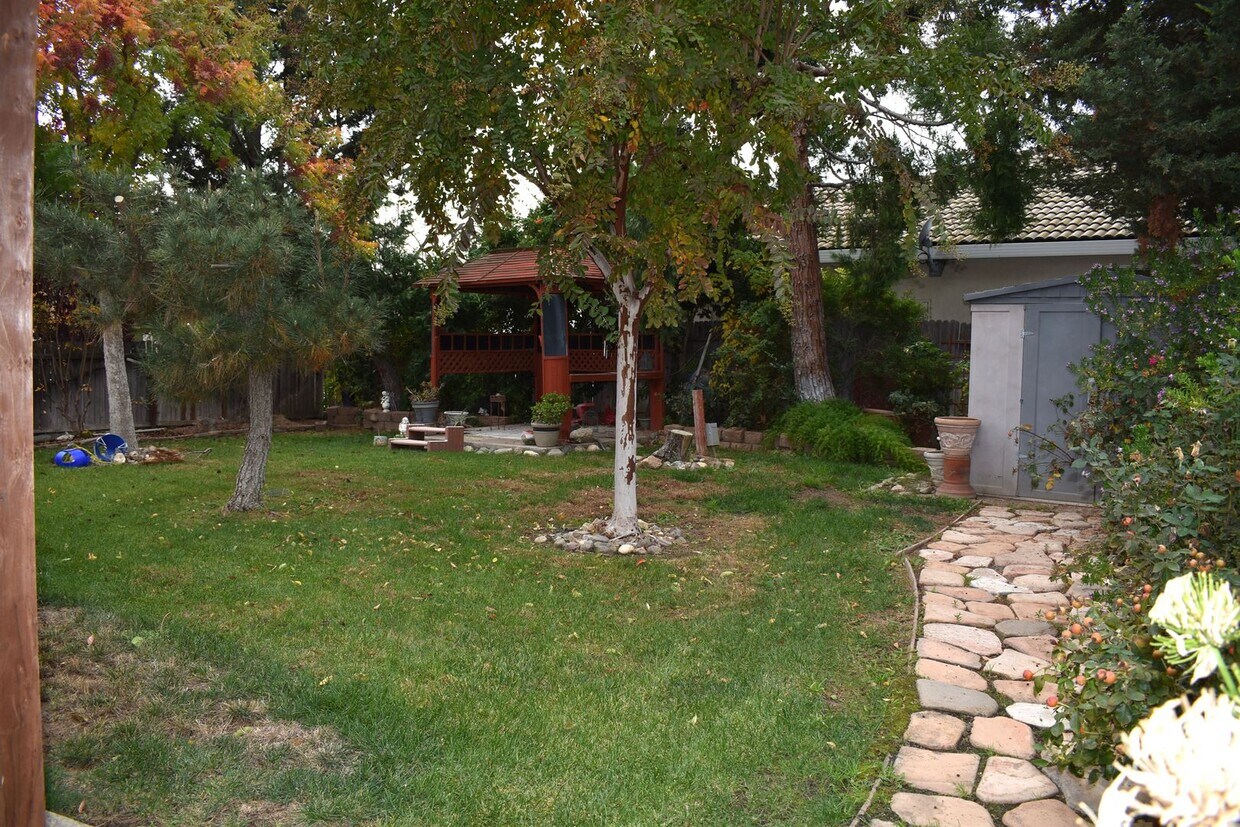 Building Photo - Resident Benefit Package Property