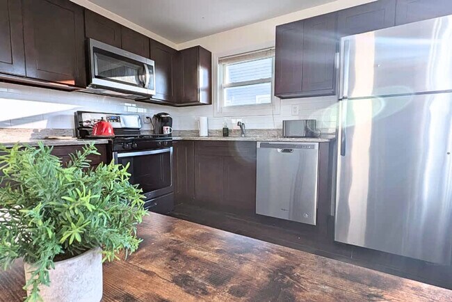 Foto del edificio - 108 Gotthart St