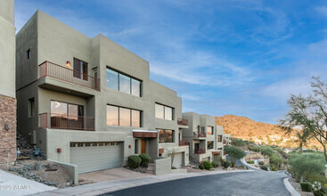 Building Photo - 44 W Foothill Dr