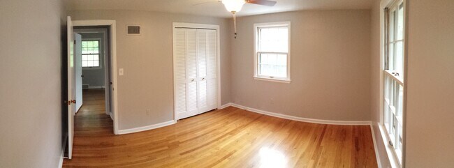 Building Photo - 6515 Nall Ave